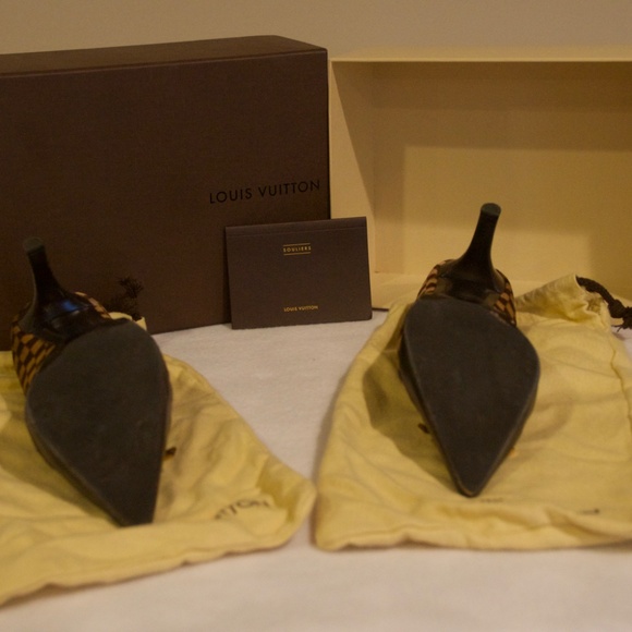 Louis Vuitton Checked Heels - European Size 39.5 - Picture 9 of 11